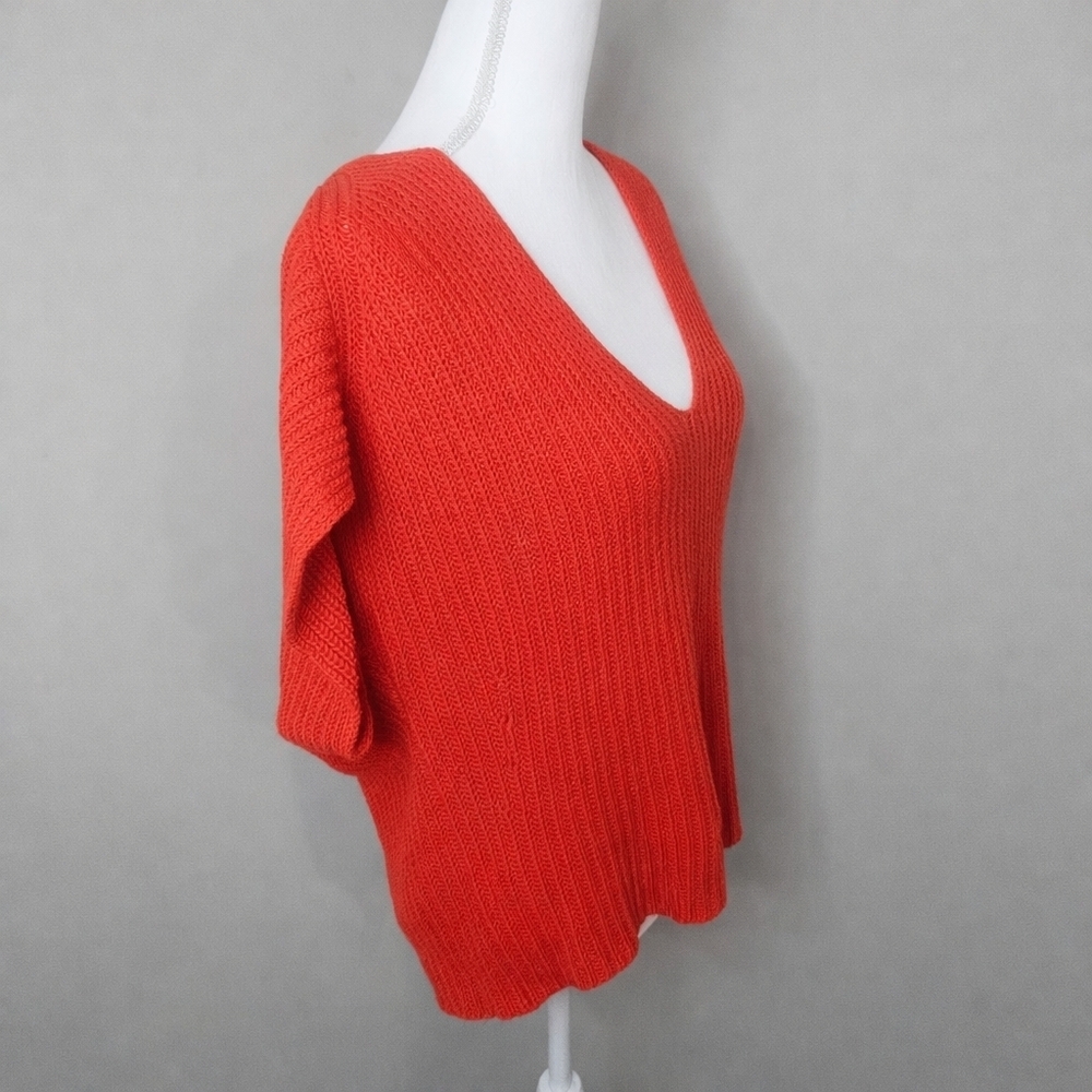 CAbi Ruby Slouchy Pullover Oversized Ribbed Knit V-Neck Dolman Sleeve Sweater - Picture 2 of 15
